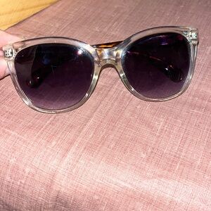 Lucky brand crystal sunglasses Gradient lens clear/ tortoise frame